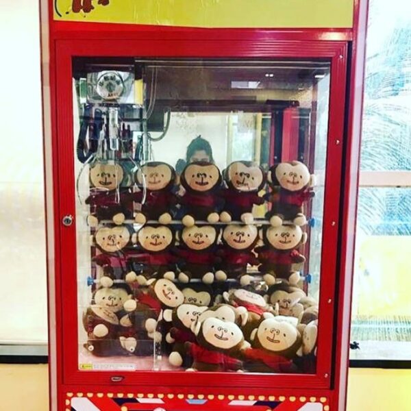 Funky Monkeys Claw Machine