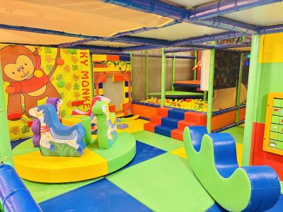 FUNKY-MONKEYS-Borivali, Mumbai (2)